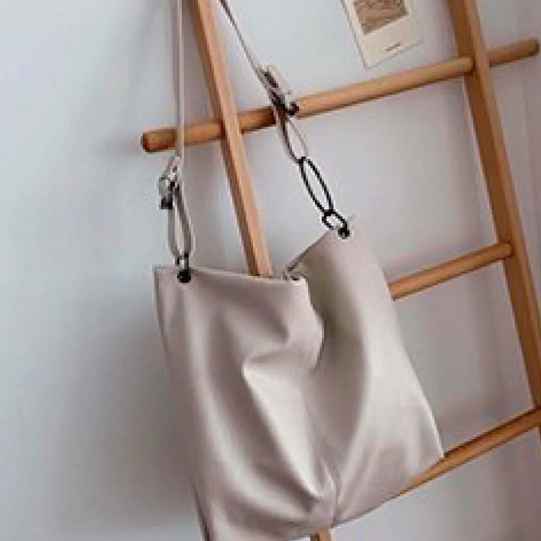 Women's Shoulder Bag