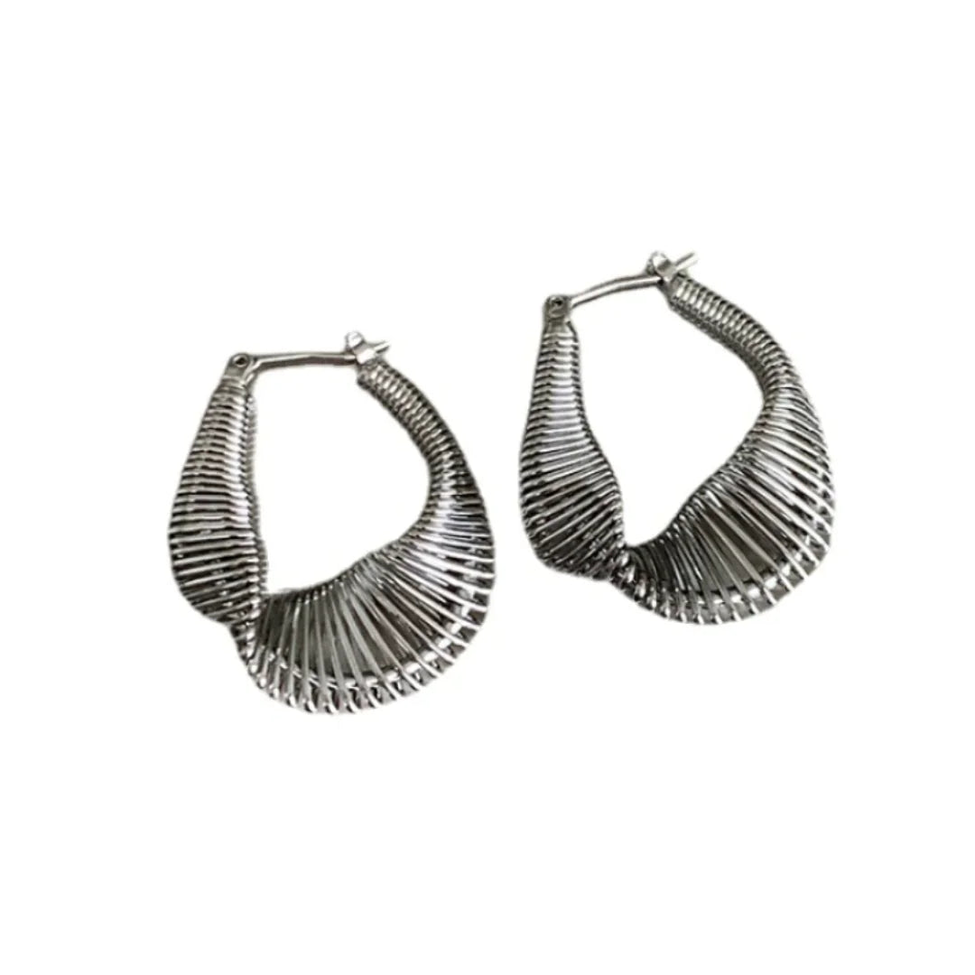 Elegant Twist Earrings